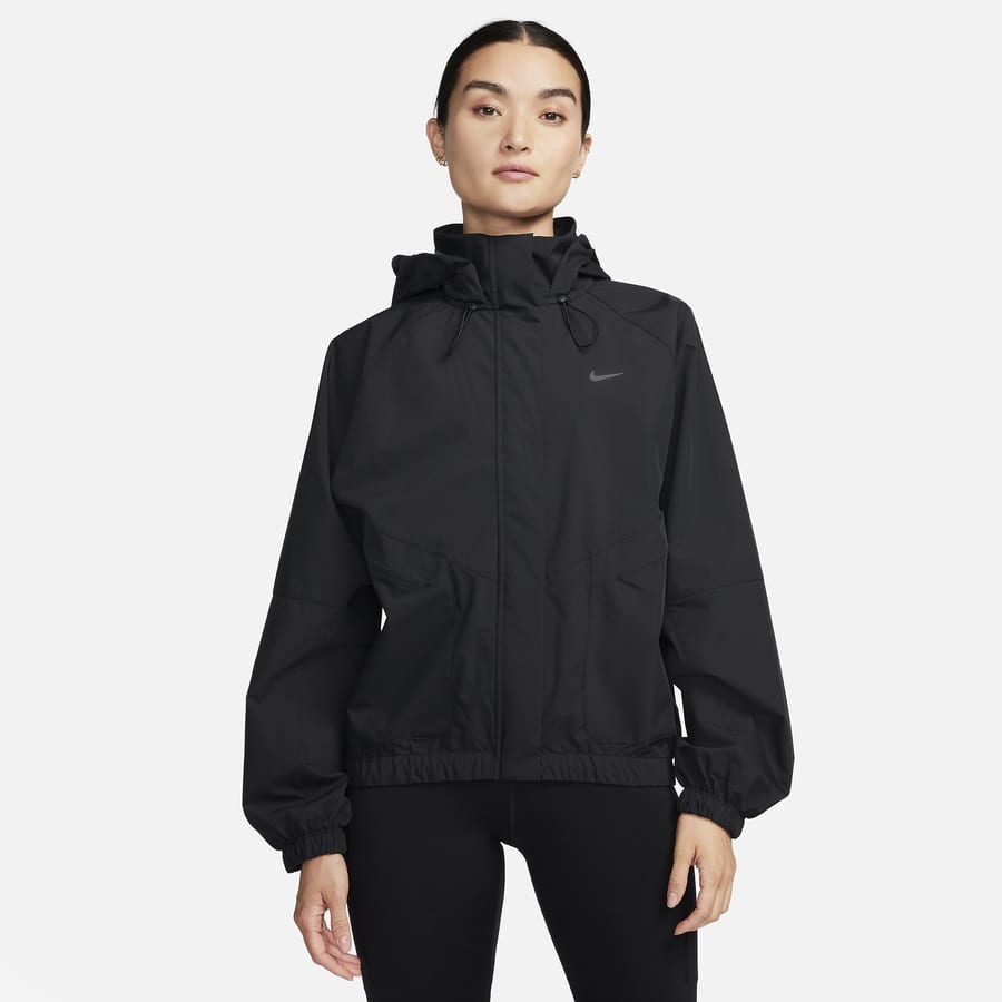 Nikeおすすめのランニングジャケットとベスト.オンラインストア (通販